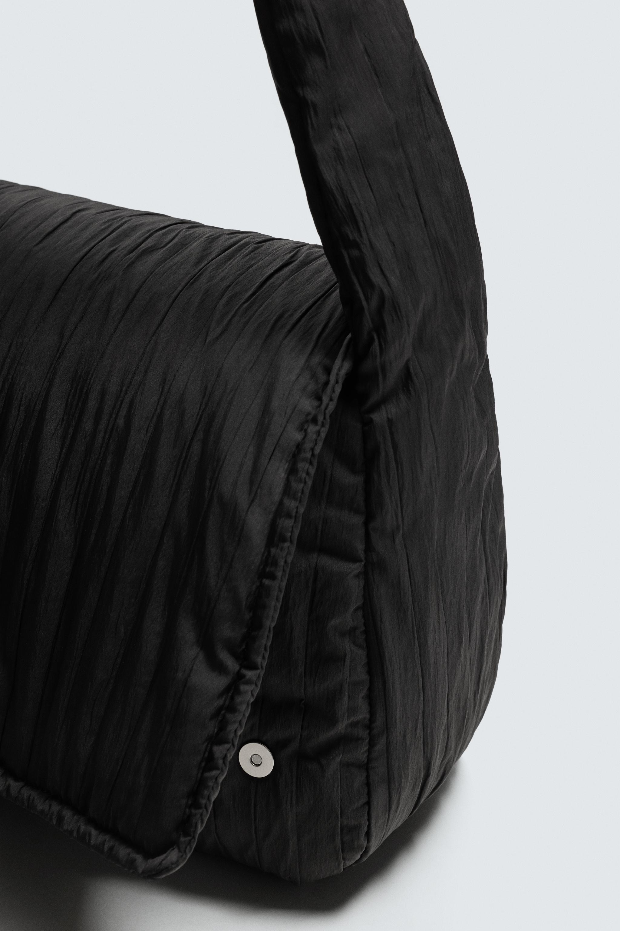 SAC PORTÉ ÉPAULE EN NYLON MATELASSÉ